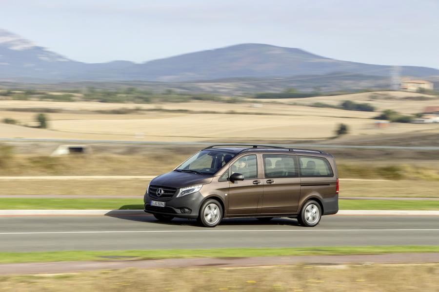  Mercedes-Benz Vito Tourer Pro 2014 года  (фото 43 из 54)